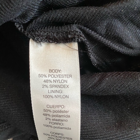 Chico’s Black Top with Gold Embroidered Thread - Picture 7 of 8